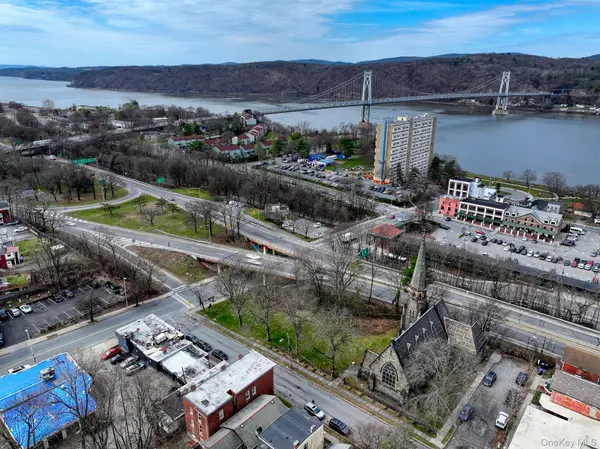 85 Main ST, Poughkeepsie, NY 12601