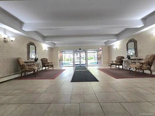 46 Grace AVE #2J, Great Neck, NY 11021