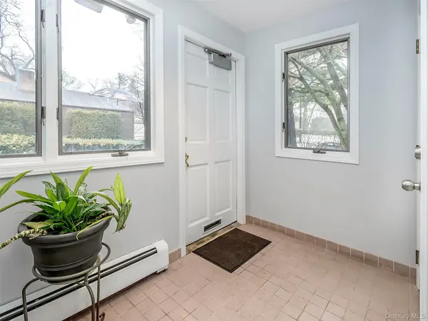 34 Forest AVE ##1,#2,#3 & #4, Glen Cove, NY 11542
