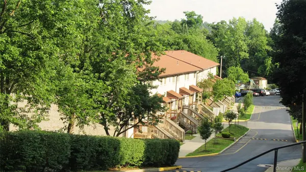 26 Cooper #603, Poughkeepsie, NY 12603
