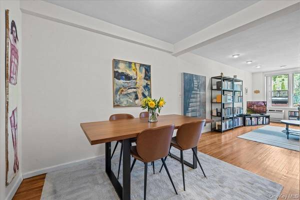 601 Kappock ST #2F, Bronx, NY 10463
