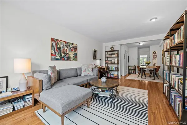 601 Kappock ST #2F, Bronx, NY 10463