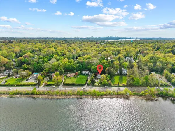 355A E Shore RD, Great Neck, NY 11023