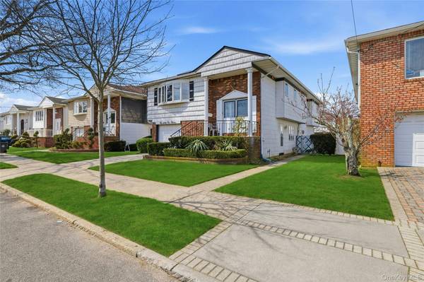 162-12 88th ST, Howard Beach, NY 11414