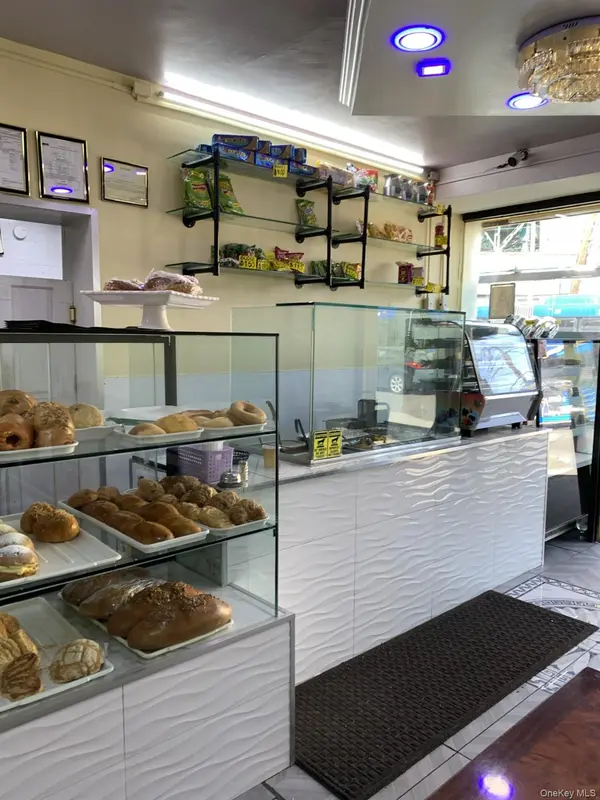 87-10 Lefferts BLVD, Richmond Hill, NY 11418