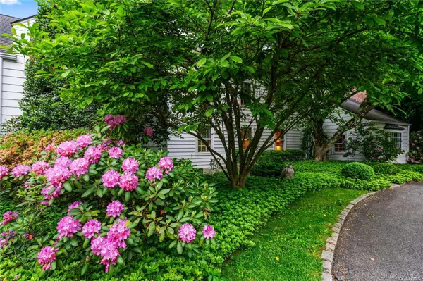 200 Cleft RD, Mill Neck, NY 11765