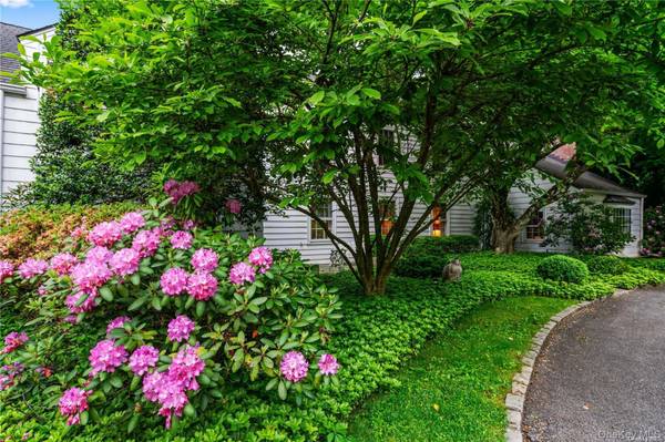 200 Cleft RD, Mill Neck, NY 11765