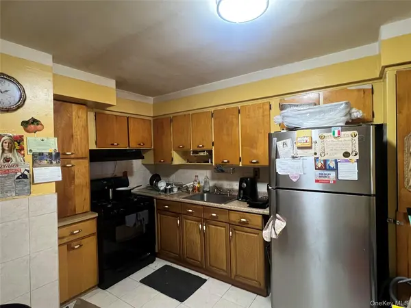 94-36 45th AVE, Elmhurst, NY 11373