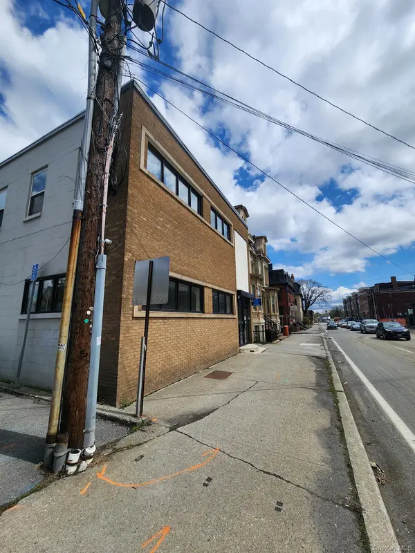 303 Mill St #109, Poughkeepsie, NY 12601