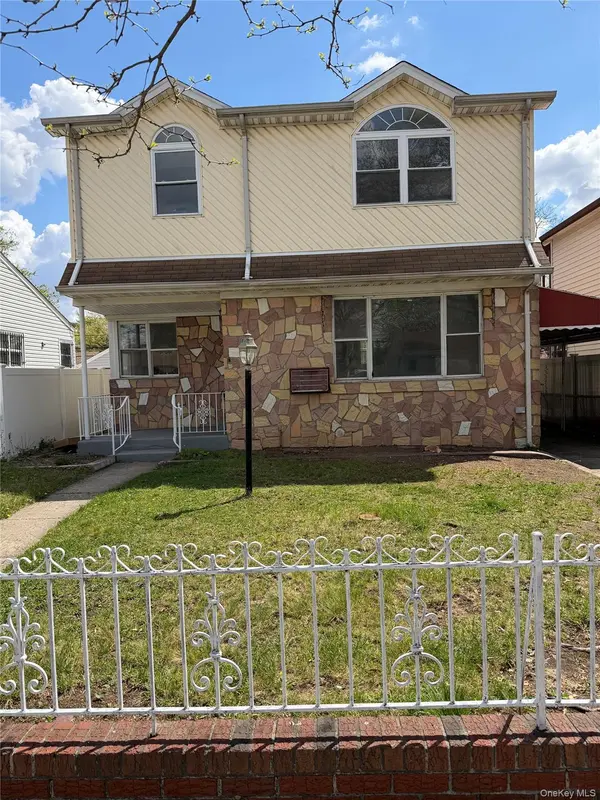 12815 235th ST, Rosedale, NY 11422