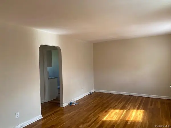 263-06 73rd AVE #A-2, Glen Oaks, NY 11004