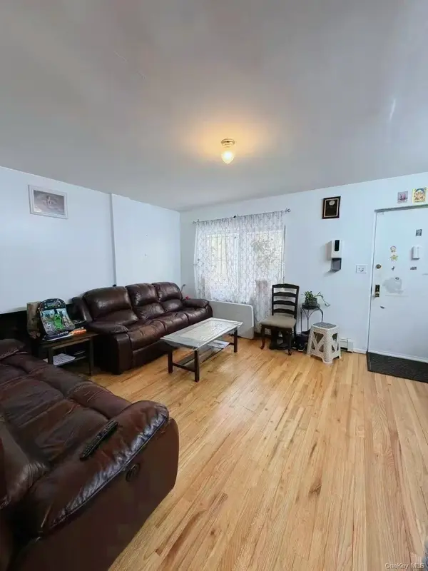 6942 43rd AVE, Woodside, NY 11377