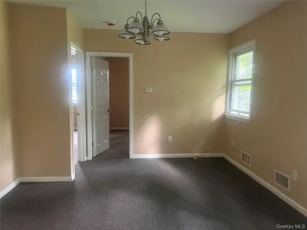 155 Orange TPKE #1, Sloatsburg, NY 10974
