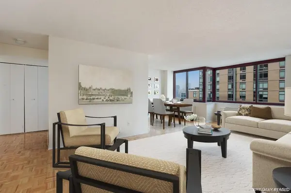 4-74 48th AVE #35F, Long Island City, NY 11109