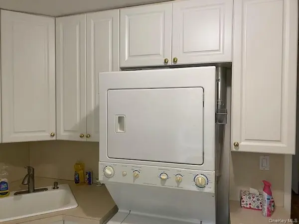 245-21 Union TPKE #C-2, Bellerose, NY 11426