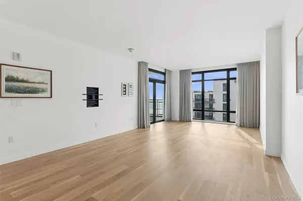 140 Boardwalk #905, Long Beach, NY 11561