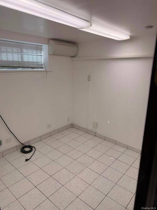 55-12 Main ST, Flushing, NY 11355