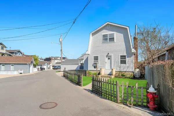 64 West AVE, Lawrence, NY 11559
