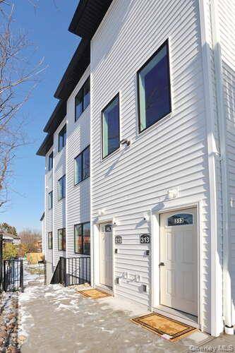 4 Howard DR #313, Spring Valley, NY 10977