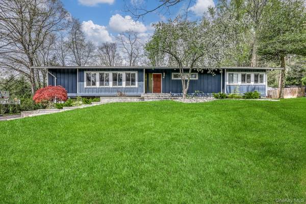 13 Gladwyne CT, Spring Valley, NY 10977