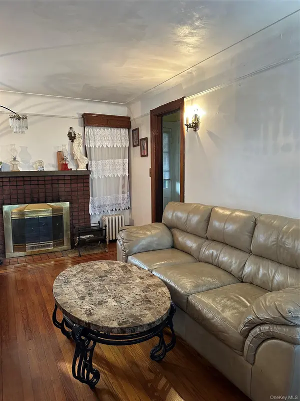 251-20 Memphis AVE, Rosedale, NY 11422