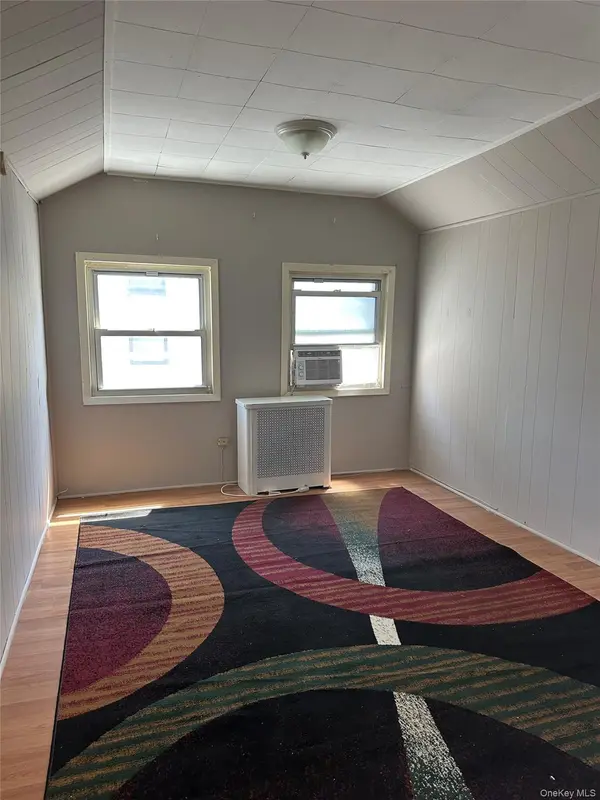 Address not disclosed, Cedarhurst, NY 11516