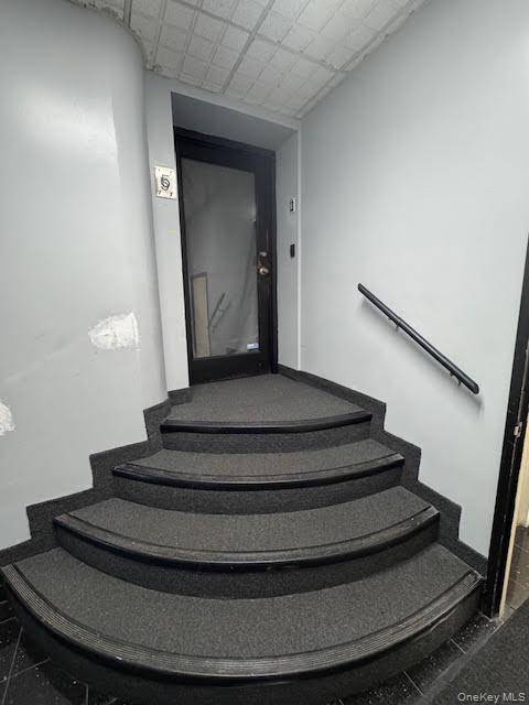 139 N Central AVE #5, Valley Stream, NY 11580