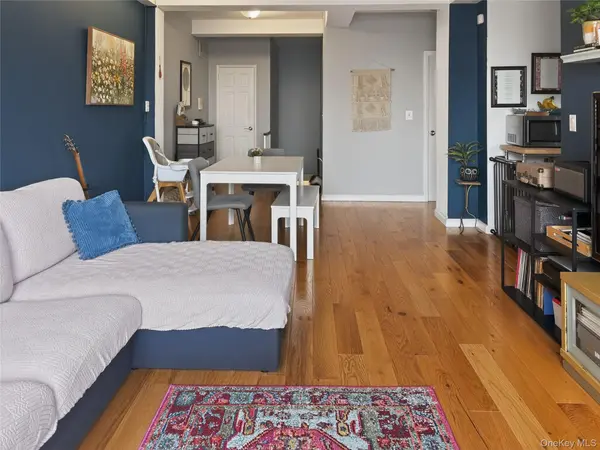 99-52 66 RD #7E, Rego Park, NY 11374