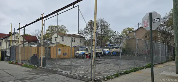 109-17 Sutphin BLVD, Jamaica, NY 11435