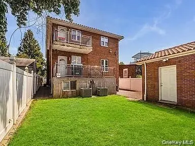 6-12 125th ST, College Point, NY 11356