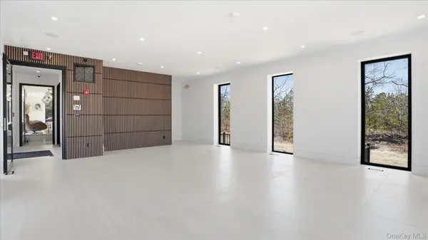 200 W Montauk HWY #1st Floor Unit 1B, Hampton Bays, NY 11946
