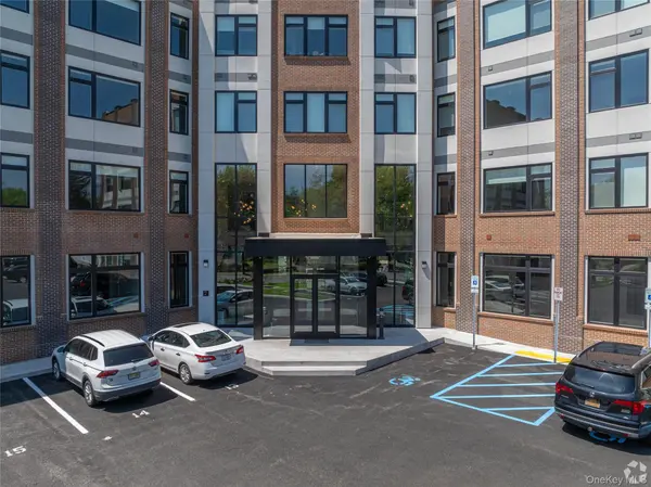15 Washington AVE #307, Suffern, NY 10901