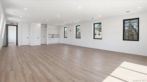 200 W Montauk HWY #2nd Floor, Unit 2A, Hampton Bays, NY 11946