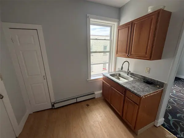 60 Carroll ST #D8, Poughkeepsie, NY 12601