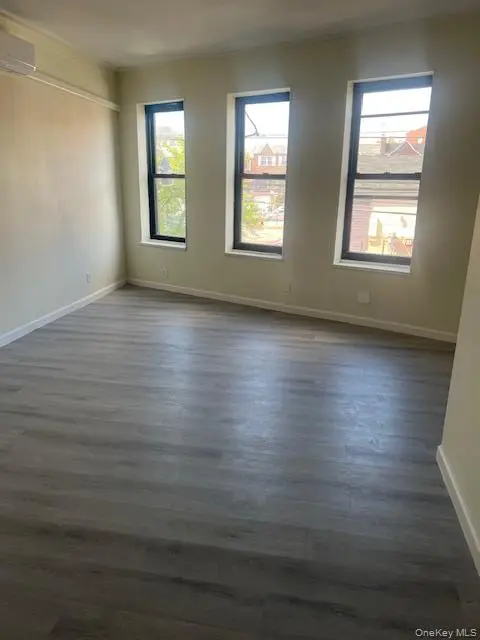 9414 Corona AVE, Elmhurst, NY 11373