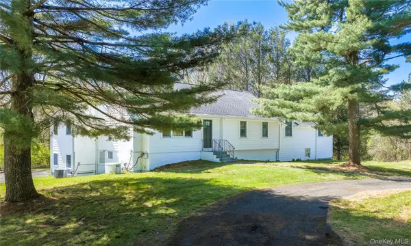 103 S Harmony Hill RD, Pawling, NY 12564