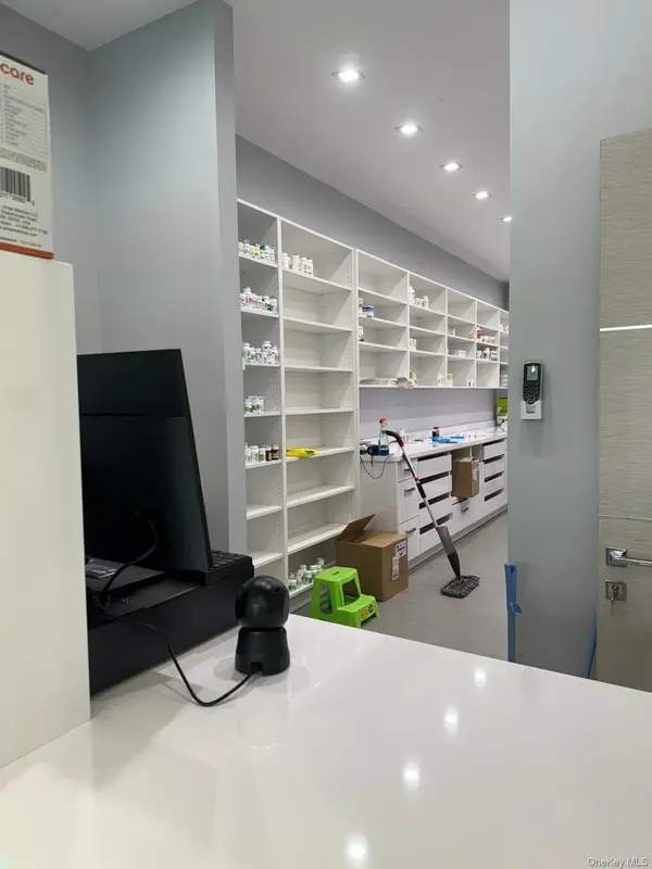45-16 National ST, Corona, NY 11368