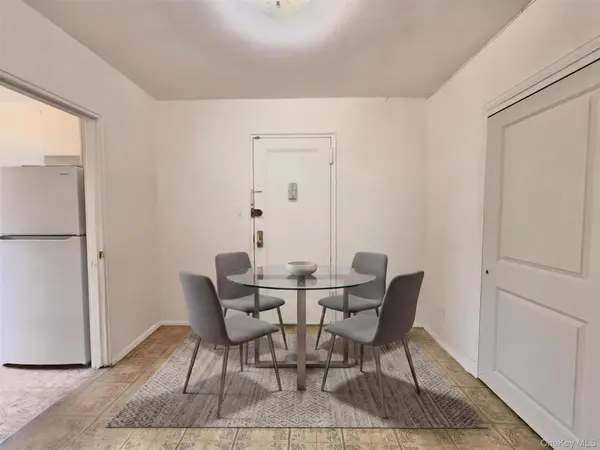 141-10 25 RD #2F, Flushing, NY 11354