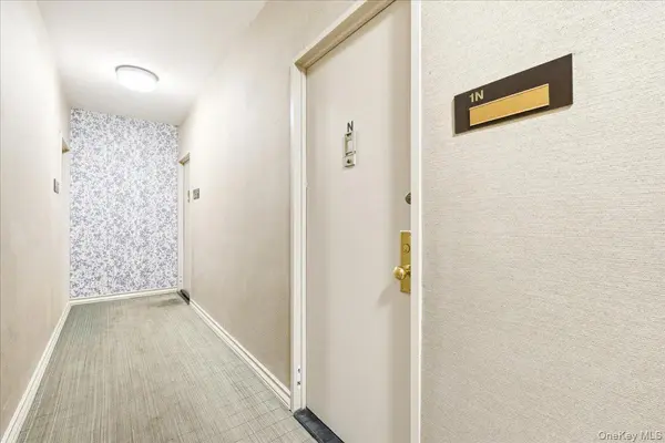 11050 71st RD #1N, Forest Hills, NY 11375