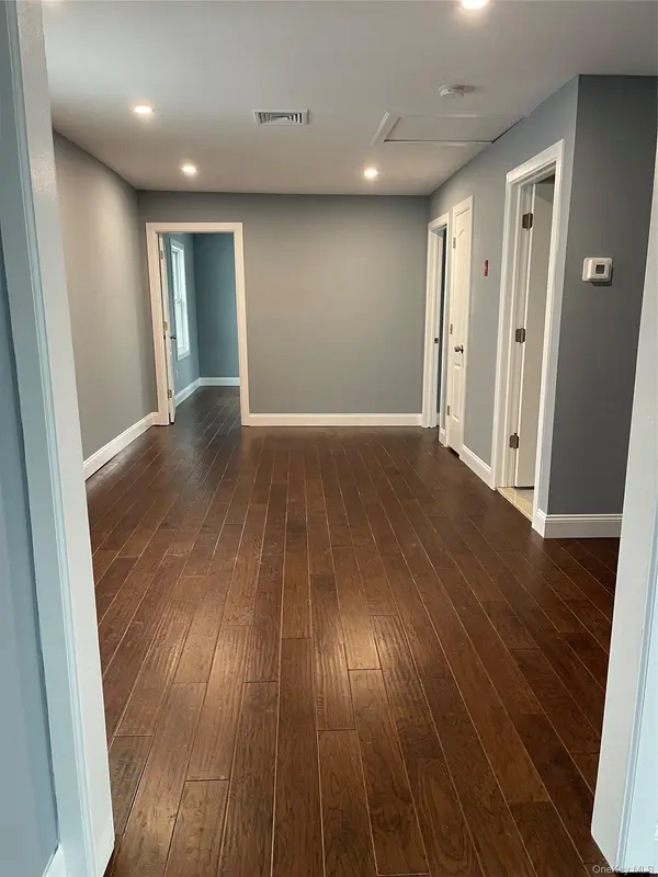 11 Covert ST, Hempstead, NY 11550