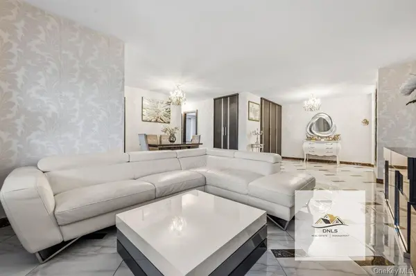 61-45 98th ST #14K, Rego Park, NY 11374