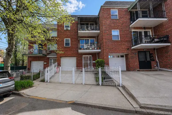 79-20 Kneeland AVE, Elmhurst, NY 11373