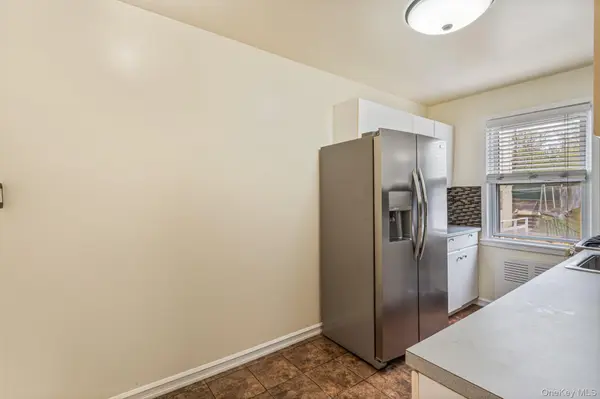 25125 71st AVE #110A, Bellerose, NY 11426