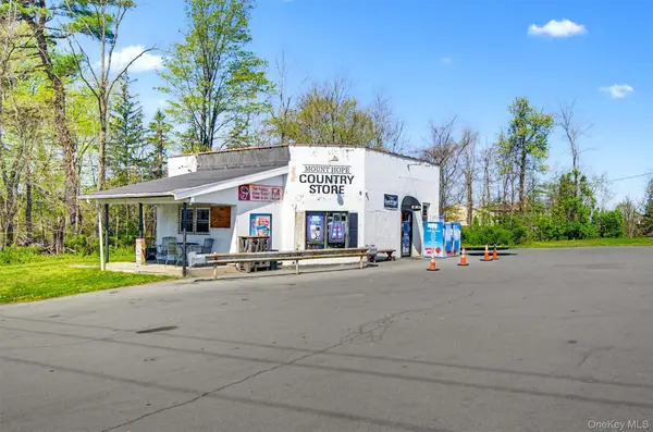 2269 Mt Hope RD, Middletown, NY 10940