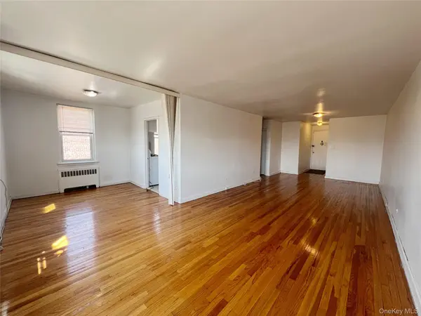 3011 Parsons BLVD #7N, Flushing, NY 11354