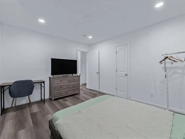 21 James Ll Burrell AVE, Hempstead, NY 11550