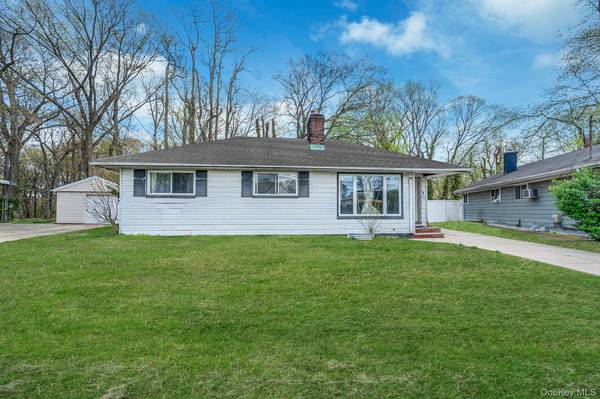 243 Coventry RD, West Hempstead, NY 11552