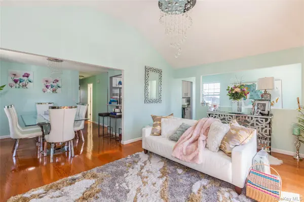 165 Wellesley ST, Hempstead, NY 11550