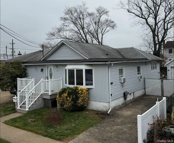17 Litchfield AVE, Elmont, NY 11003