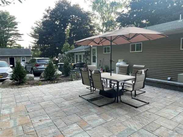 68 Whitford RD, Westtown, NY 10998